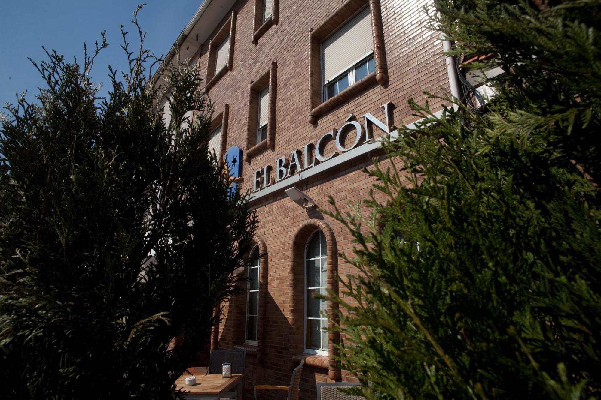 Hotel El Balcon Avilés Zewnętrze zdjęcie